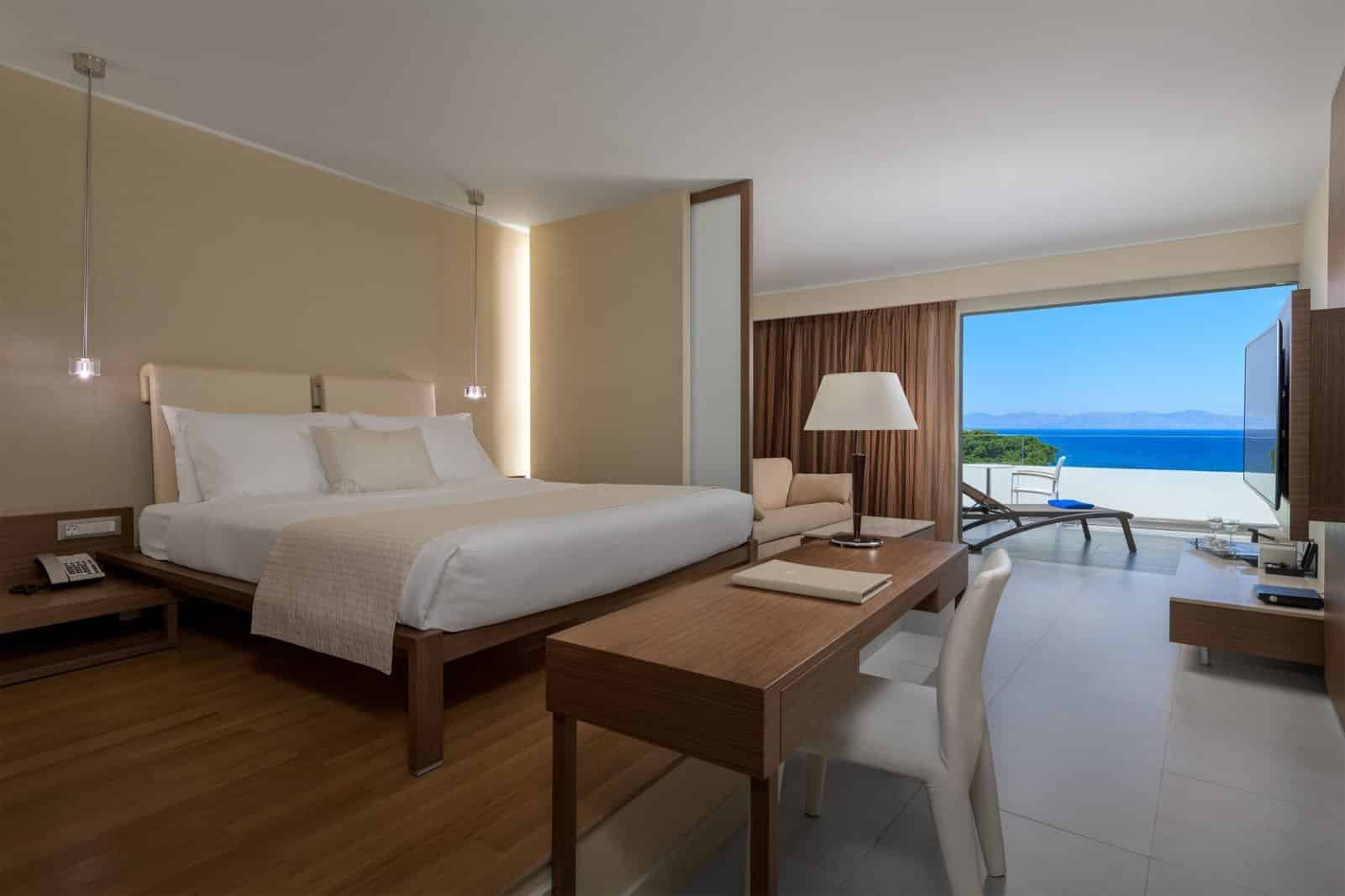 Junior-Suite-sea-view