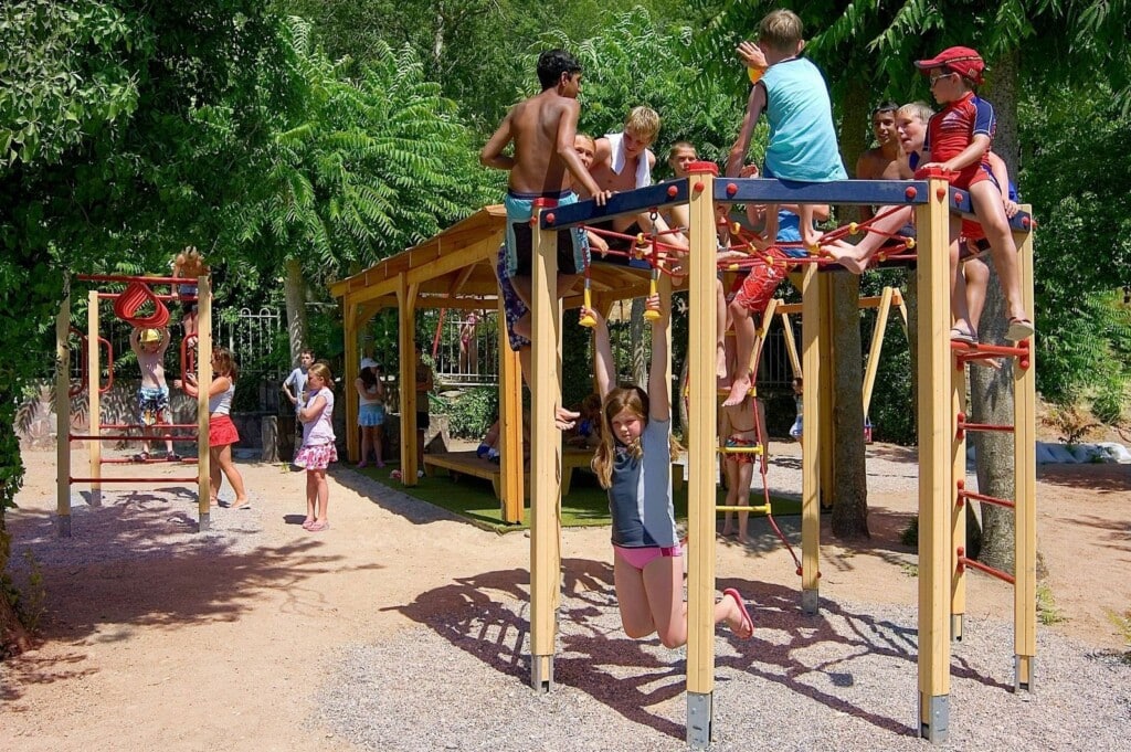 Children_Playground_1