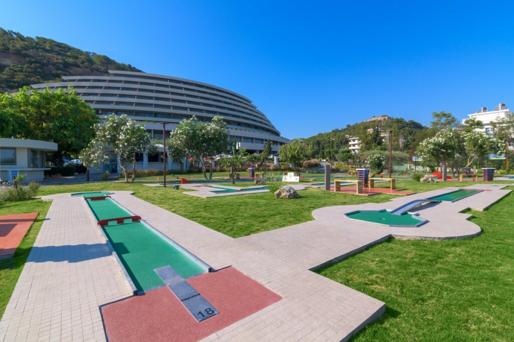 MiniGolf_compr
