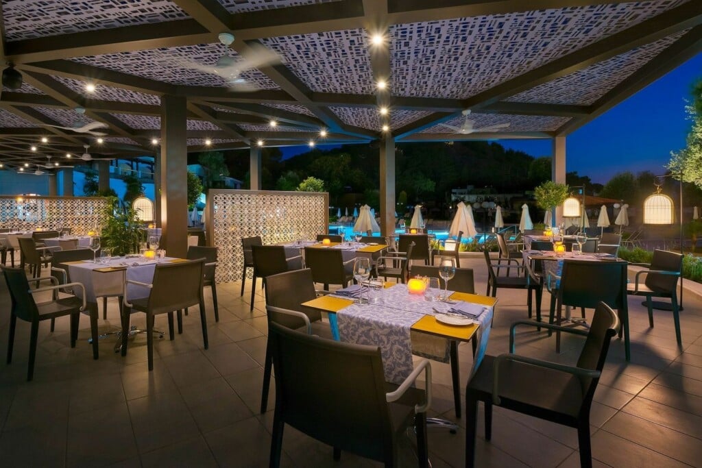 Aquamarine_a_la_carte_restaurant-2